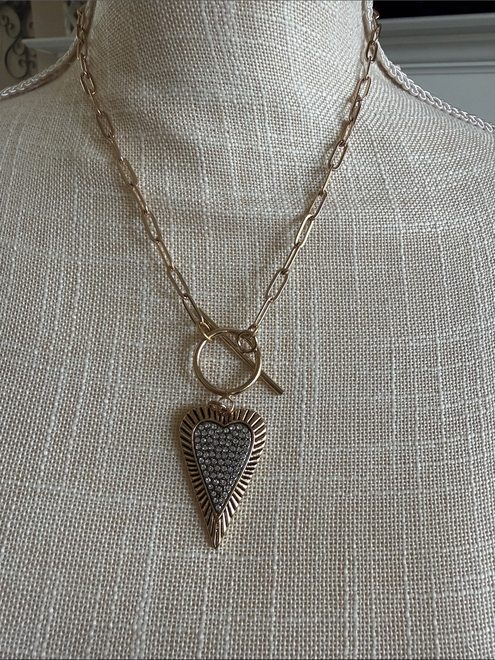 18” Gold Heart Pendant Necklace with Crystal Pavé Accent Toggle Closure
